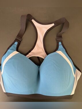 Victoria's Secret Incredible Blue and White Racerback Sports Bra 38D